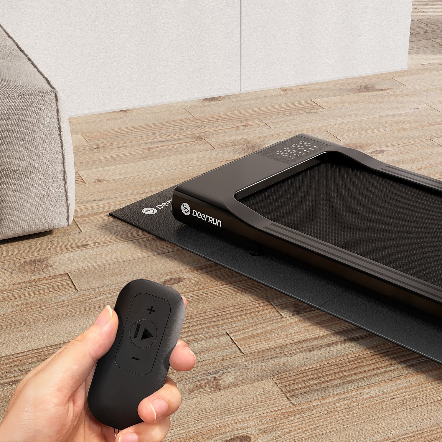 DeerRun Q1 Classic Plus – Tapis de course intelligent avec une plus grande surface de course, une capacité de charge de 158 kg et une télécommande
